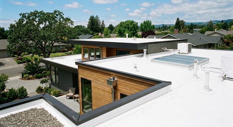 Tpo Roof Replacement in Middlebury, CT